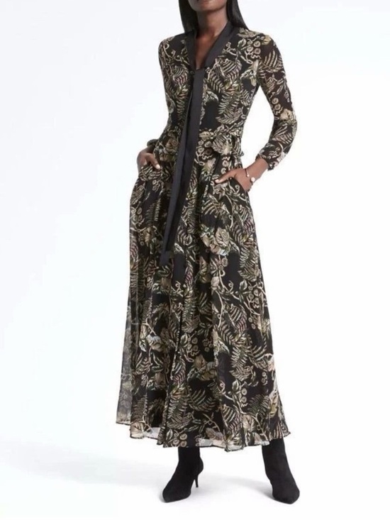 Banana Republic Dresses & Skirts - Floral Long Sleeve Black Maxi Dress with Leaf Print with Tie Neck and Pockets